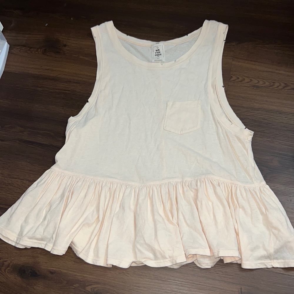 FREE PEOPLE peach top